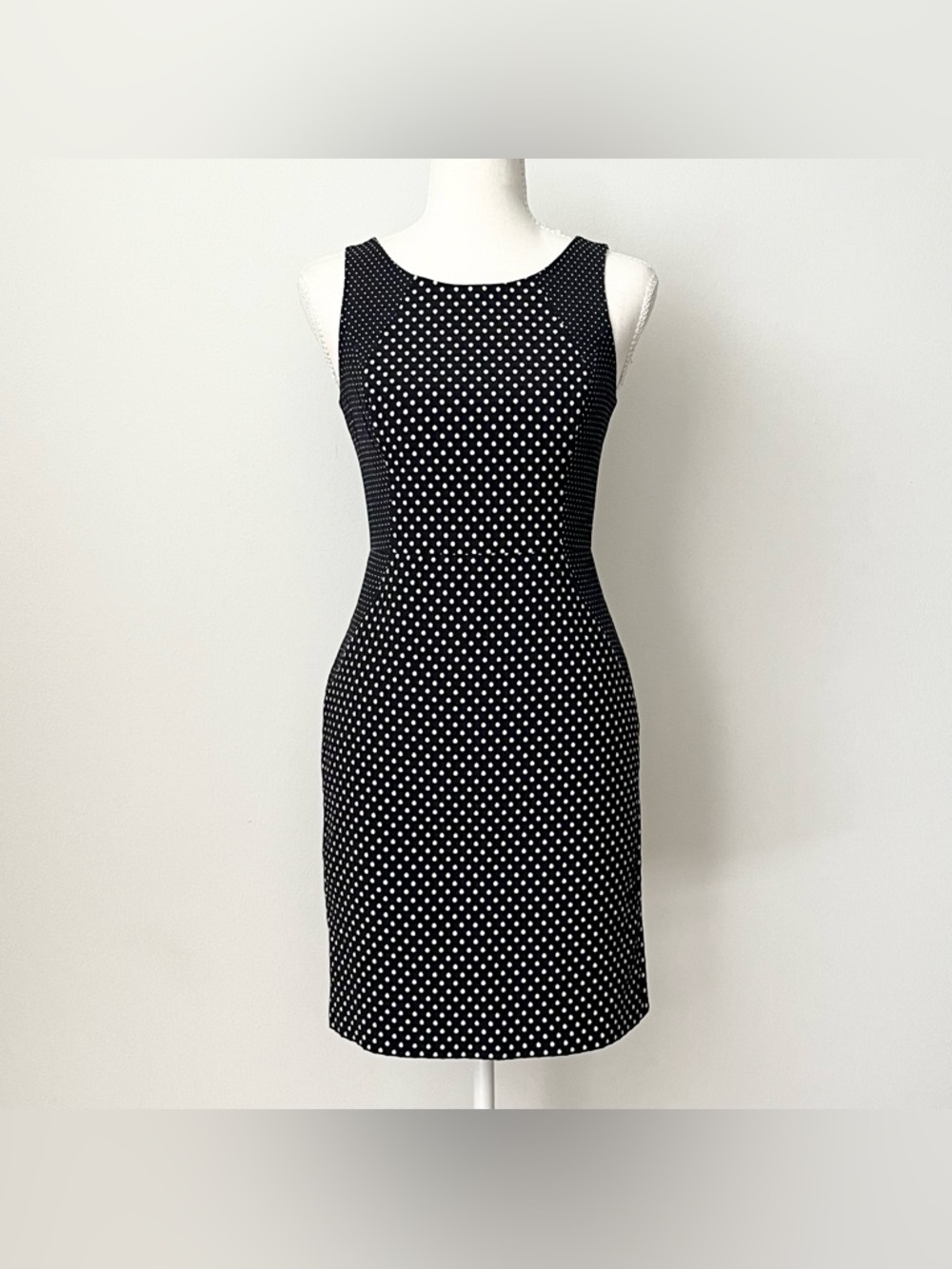 Banana Republic Sheath Pencil Dress 00P Navy Embroidered Dots Office Elegant